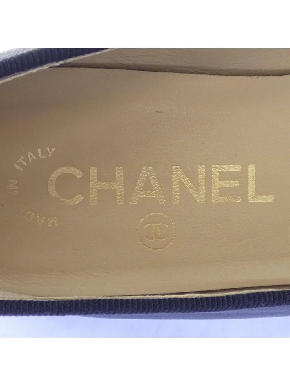 CHANEL brand ballerina